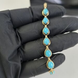Watch Video / Sleeping Beauty 14K Gold Turquoise Station Bracelet
